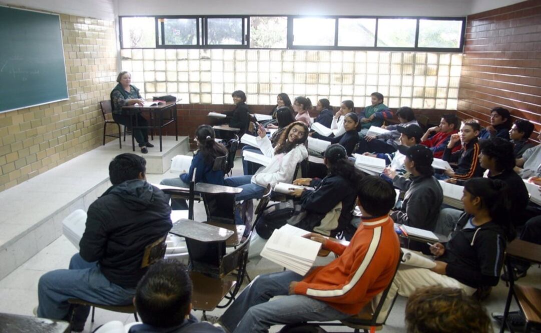 Secretaría de Educación de CDMX debe emitir informe por deserción en prepas