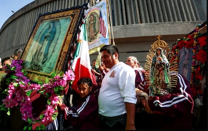 FOTOS: ¡Fervor guadalupano! Llegan peregrinaciones masivas a la Basílica de Guadalupe