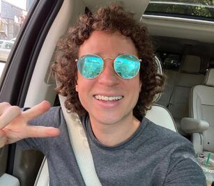 Luisito Comunica cambia de look, se transforma en Ken