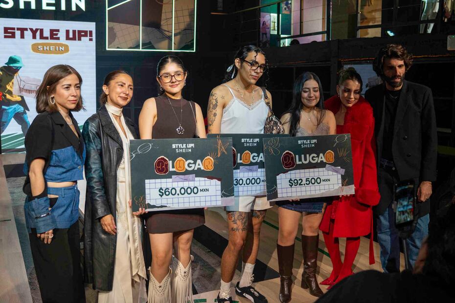 Lucía, Carlos Daniel y María Fernanda fueron reconocidos como los tres ganadores. Foto: Cortesía