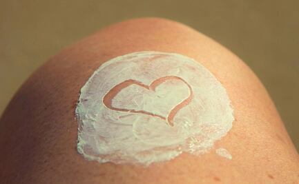 Descubre cómo preparar una mascarilla de colágeno casera con 6 ingredientes