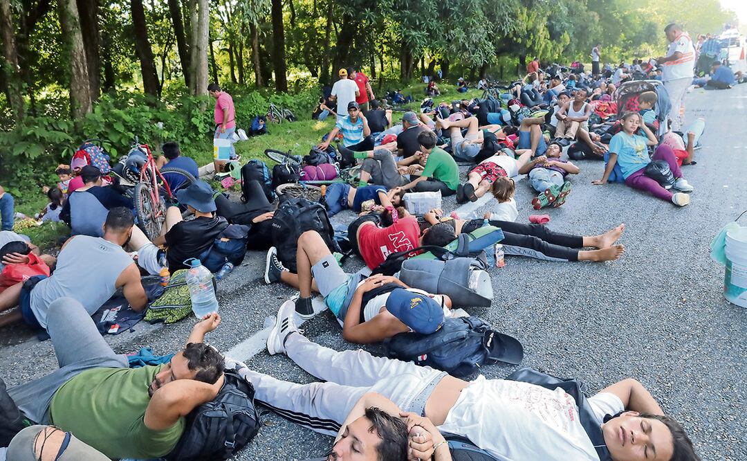 El triunfo de Donald Trump en las elecciones de Estados Unidos sembró dudas sobre el futuro entre los migrantes que viajan en caravana desde Chiapas. Foto: María de Jesús Peters | El Universal