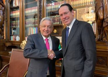 AMLO sostiene encuentro con director Ejecutivo de AT&T