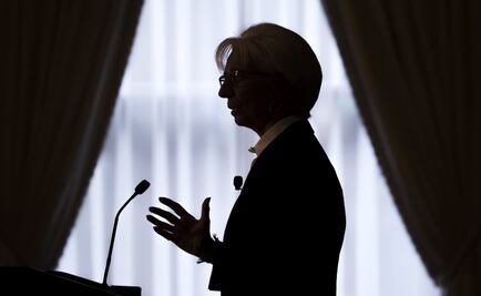 FMI recorta previsión del PIB para México