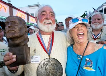 Encuentran al "gemelo" de Ernest Hemingway