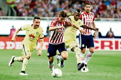 Chivas TV debe ser gratuito: expertos