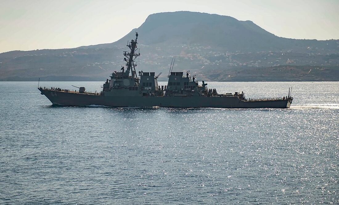 Filipinas es el aliado más antiguo de Estados Unidos en Asia. Washington ha advertido repetidamente que está obligado a defenderlo si sus fuerzas son atacadas, incluso en el Mar de China Meridional. En la imagen, el destructor de misiles guiados USS Carney. FOTO: AP