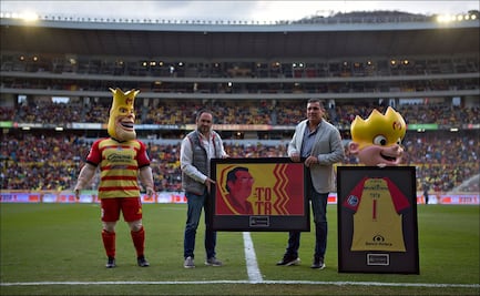 Morelia realiza homenaje a la “Tota” Carbajal