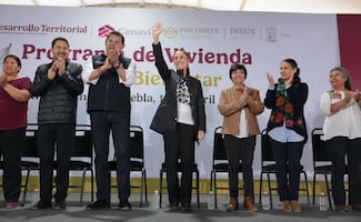 En Puebla, Sheinbaum defiende programa Vivienda para el Bienestar; "estamos luchando por la felicidad del pueblo", dice
