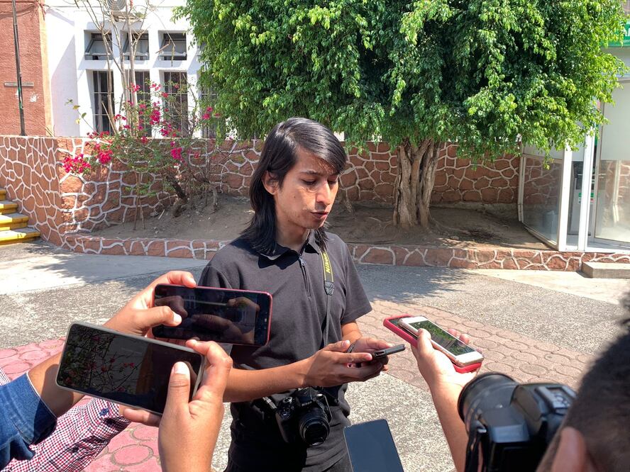 El fotoreportero Luis Antonio Castañon, de Guerrero, denunció agresiones por parte de un funcionario estatal