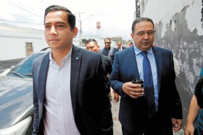 Guatemala: justicia absuelve a familiares del mandatario