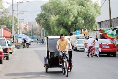 Regularán operación de bicitaxis en la capital