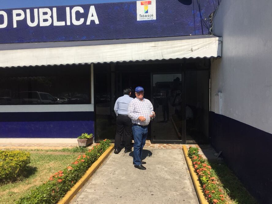 Desde muy tempranas horas, Rovirosa Ramírez ingresó a las instalaciones de la Secretaría de Seguridad Pública y continua dentro de la dependencia (Foto: Cortesía)