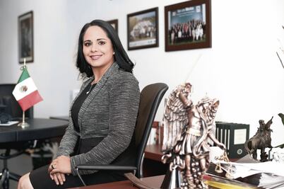 Se une la senadora priísta Merodio a rebelión contra alza