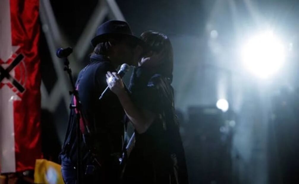 Robbie Williams, Madonna y Adrien Brody, protagonistas de los besos que han cimbrado el espectáculo