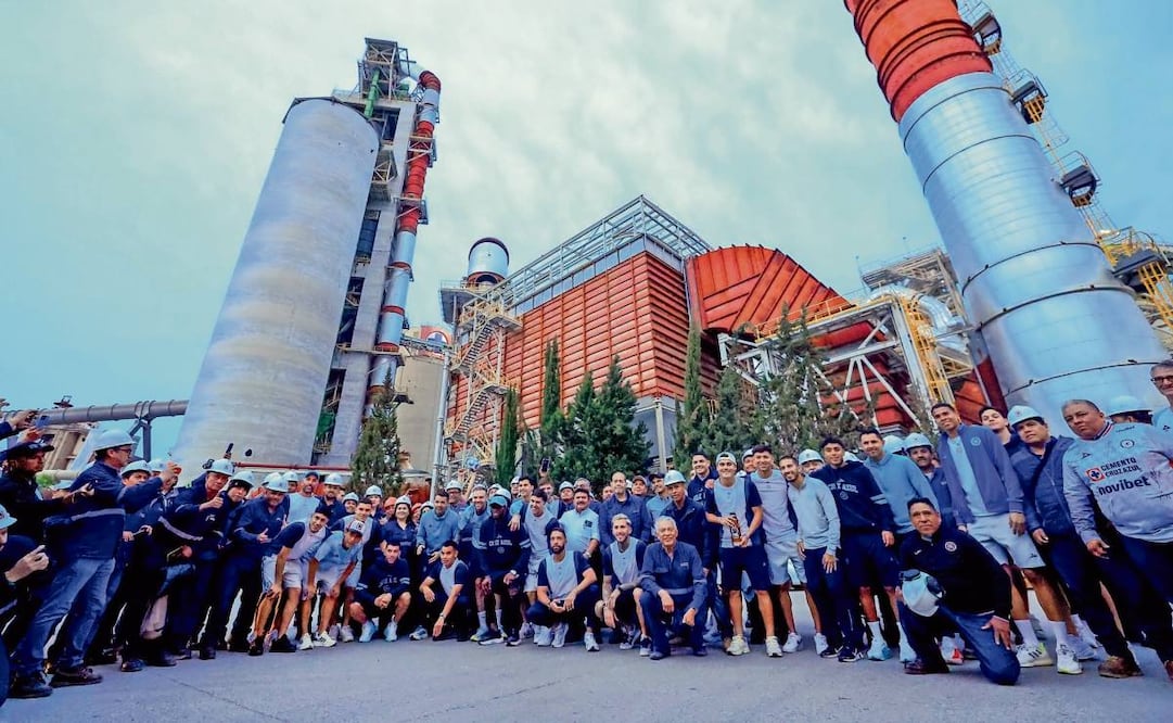 Los trabajadores aportaron valiosos testimonios al documental. Foto: Especial