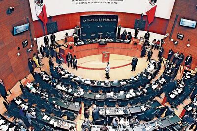 Senadores retrasan designación de fiscal por cálculo político