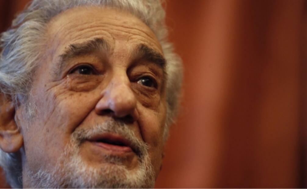 Pese a polémica, Plácido Domingo recibe título honorario en España