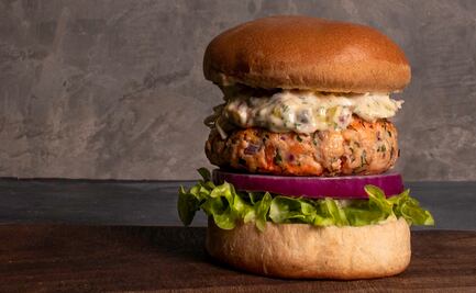 Hamburguesa de salmón para cuaresma