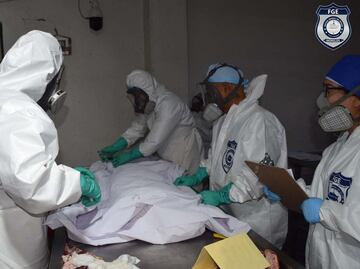 Inicia tercer traslado de restos humanos alojados en el Semefo de Morelos