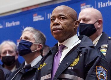 Alcalde de Nueva York, Eric Adams, da positivo a Covid-19