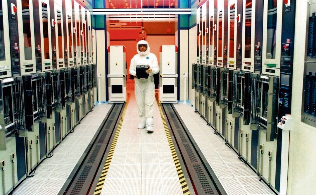 De acuerdo con autoridades mexicanas la inclusión de un capítulo para el tema de semiconductores en el Tratado entre México, Estados Unidos y Canadá busca atraer mayores inversiones en el sector. Foto: Archivo EL UNIVERSAL