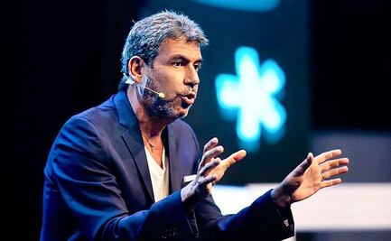 ¿Qué piensa Arturo Elías Ayub sobre venta pirata de su libro? Esto dijo