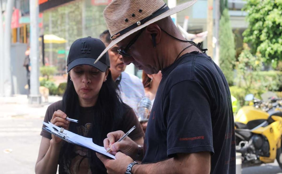 Uno de los vecinos mencionó que se está acudiendo al aspecto legal porque ya no quiere negociar. Foto: Rafael García. EL UNIVESAL