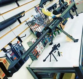 Acusan a estadounidense en Texas de traficar armas para el Cártel de Sinaloa