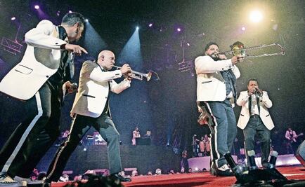 Panteón Rococó espera su visa