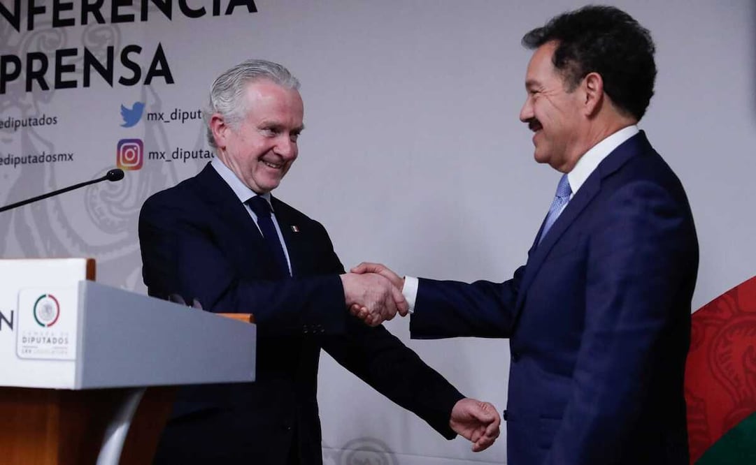 El presidente de la Jucopo refirió que aún no hay fecha para la reunión porque primero platicará con cada uno de los coordinadores. Foto: Diego Simón Sánchez / EL UNIVERSAL