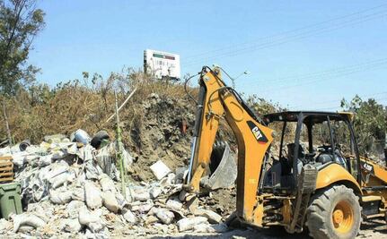 Retiran tiradero clandestino de cascajo en Viaducto-Tlalpan