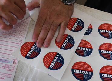 Un ex músico punk y una refugiada, entre los nuevos rostros en la campaña electoral de EU