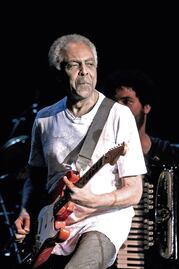 Hospitalizan de nuevo al cantante Gilberto Gil