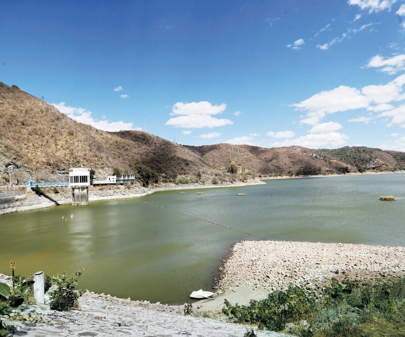 Actualmente, el volumen de almacenamiento del sistema Cutzamala es sólo de 56.4%, siendo la media histórica 20 puntos arriba, reconoció el Organismo de Cuenca Aguas del Valle de México. JORGE ALVARADO. EL UNIVERSAL