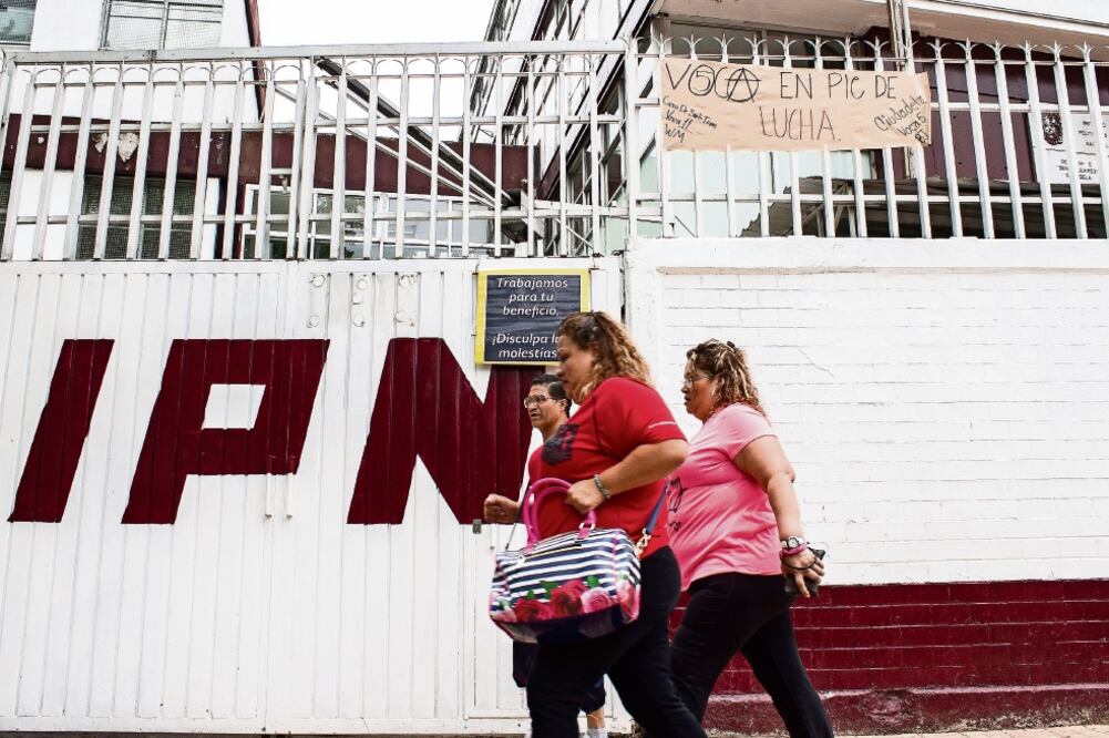 Algunos planteles estuvieron en paro parcial y sólo podían entrar alumnos y personal administrativo (JENIFER NAVA. EL UNIVERSAL)