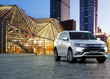 Mitsubishi presenta la Outlander híbrida en México