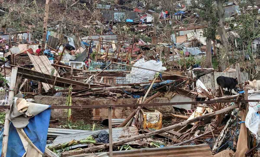 Esta imagen sin fecha de la ONG Médicos Sin Fronteras, publicada el domingo 15 de diciembre de 2024, muestra una colina devastada en el territorio francés de Mayotte, en el océano Índico, después de que el ciclón Chido causara amplios daños, con reportes de varios muertos. Foto: AP