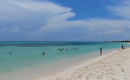 Prevén llegada de 3 millones de turistas en Quintana Roo pese a sargazo