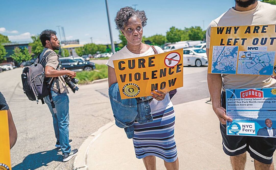 Protesta contra la violencia armada, en Nueva York. Foto: AFP