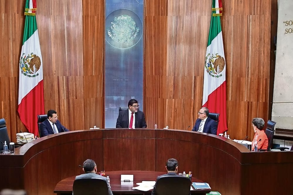 El proyecto de la magistrada Janine Otálora (a la derecha) fue rechazado por el pleno del tribunal. Foto: Especial