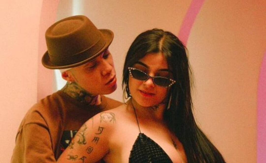 Santa Fe Klan y Karely Ruiz han dado de qué habalr tras dejarse ver cariñosos públicamente y en las redes. Foto: Instgaram santa_fe_klan_473.