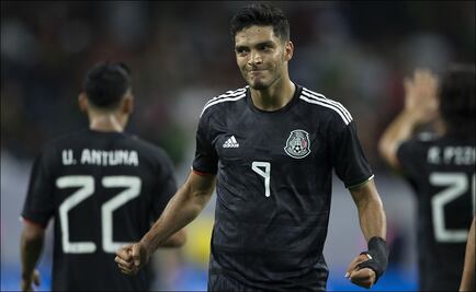 Están quedando a deber