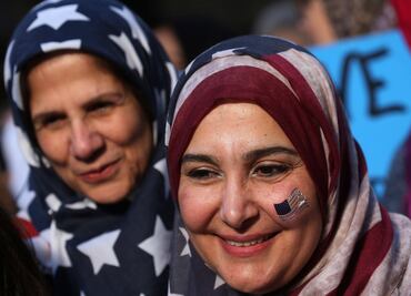 Reporte federal señala que no hay pruebas para sostener veto de Trump: AP