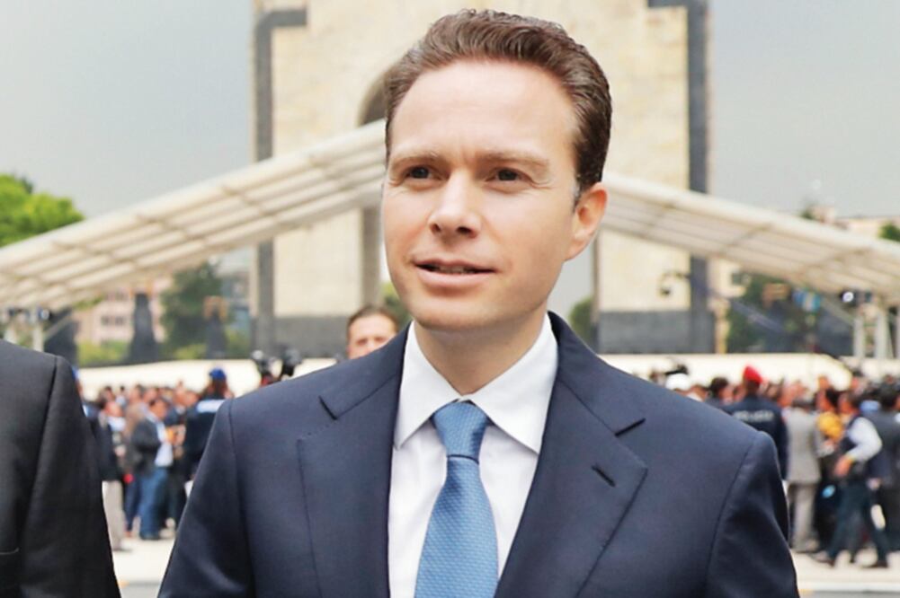 ¿Al Güero Velasco le ganan la partida?