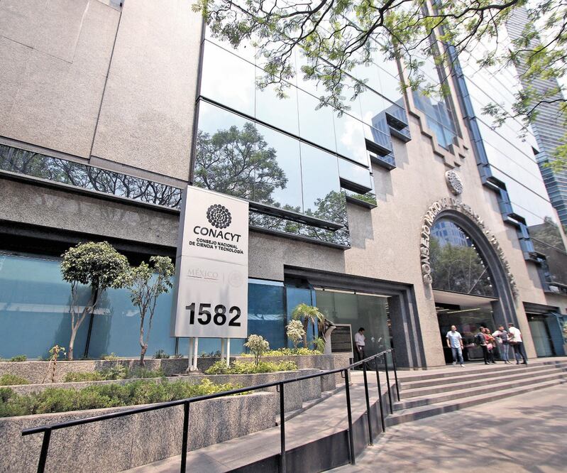 De acuerdo con un documento firmado por funcionarios del Conacyt, el organismo busca realizar una redistribución de recursos. Foto: ARCHIVO EL UNIVERSAL