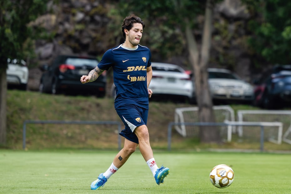 Los felinos debieron aprender de sus errores y no pretender salir a conformarse, dice el exgoleador. Foto: Club Pumas