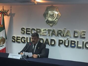 Hiram Almeida renuncia a la policía capitalina
