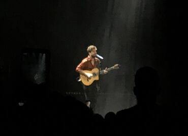 Manuel Carrasco y el júbilo de sus fans explotan en el Metropólitan