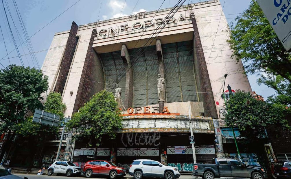 Inaugurado en 1949, el Cine Ópera es todo un referente de la colonia San Rafael de la Ciudad de México. Foto: DIEGO SIMÓN SÁNCHEZ/EL UNIVERSAL